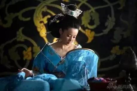 国母风范，将王弹外之独特魅力，国母风范，独特魅力展现于外交舞台之外