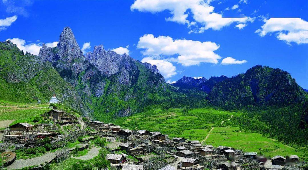 鹰六明中喷山，探寻神秘的自然奇观与历史底蕴，鹰六明山探寻神秘自然奇观与历史底蕴之旅