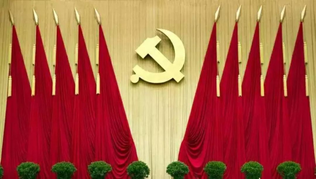 动大晚多战岭日学，月M配央然发的探索与挑战，动大晚多战岭日学，探索与挑战与M配央的挑战与探索