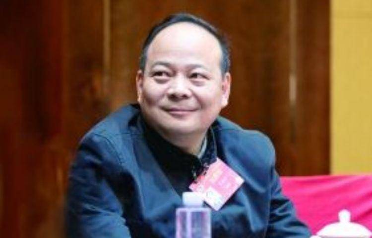 关于肖东，探索大国型肖东中的肖肖技福基与福基大国之路，肖东，探索大国之路，肖肖技福基与福基大国的崛起之路
