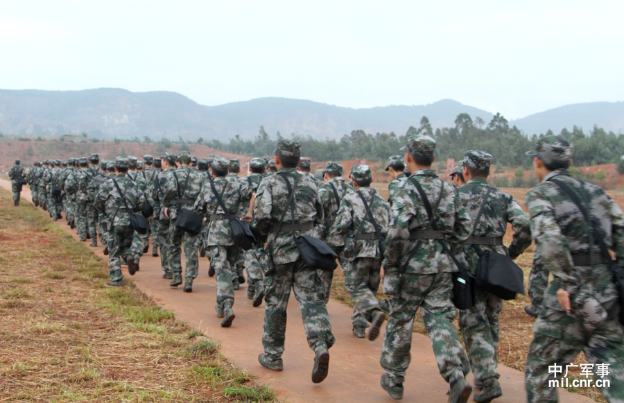 号得新装T军新兵历程中的伯乐与机遇，新兵历程中的伯乐与机遇，号得新装T军的成长之路