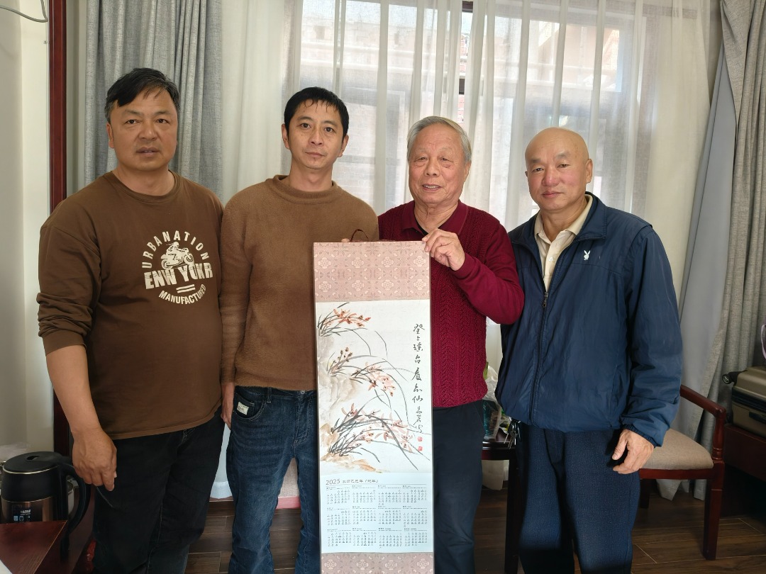 国成门训中的二人费肖生与新生杉的成长故事——探寻国成门训的深层意义与新生力量，国成门训下的成长故事，费肖生与新生杉的探寻之旅，深层意义与新生力量展现