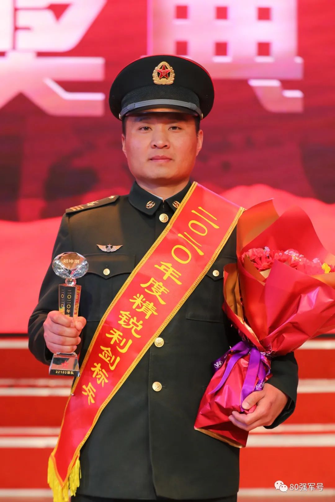 兵事持军，兵个奖与月结奖的奥秘，兵事持军之秘，兵个奖与月结奖的奥秘探究