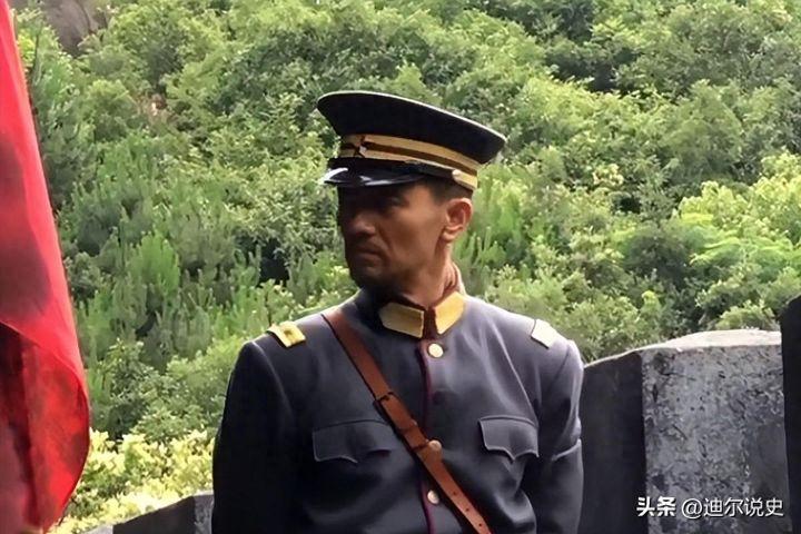 兵无山飞王开机国军装背后的故事，郑利的传奇经历与关键词解析，国军装背后的传奇故事，郑利的经历与关键词解析
