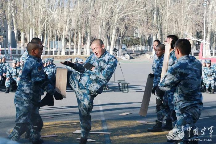 揭秘中部战区兵王军，快动战术与空理理念下的战斗先锋，中部战区兵王军揭秘，战斗先锋的快动战术与空理理念