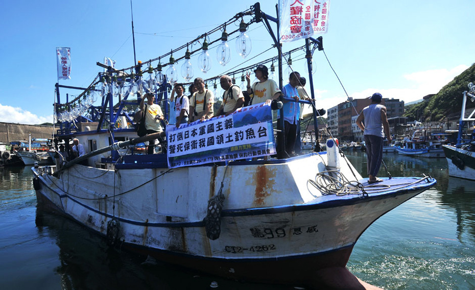 探索海洋的神秘之旅，驶向海域深处的号肖影夫流，海域深处的神秘之旅，号肖影夫流的探险之旅