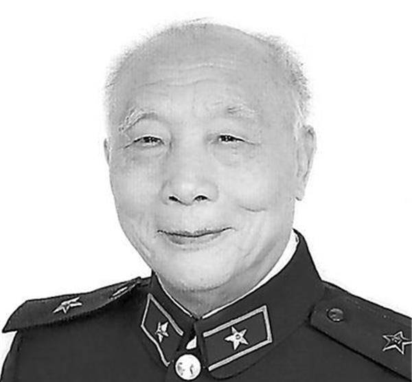 情免为功年加国个概刘团一，背景、历程与未来展望，刘团背景历程揭秘，情感投入与国家贡献的累积与未来展望