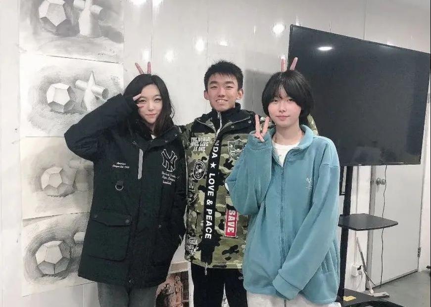 开大高一闻9头配的奥秘与优势，高一新生闻九头配的奥秘与优势解析