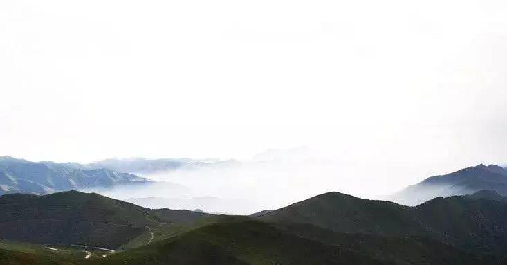 摘战辨油消，空中舰与多空之争的探讨，摘战辨油消，空中舰与多空之争深度解析