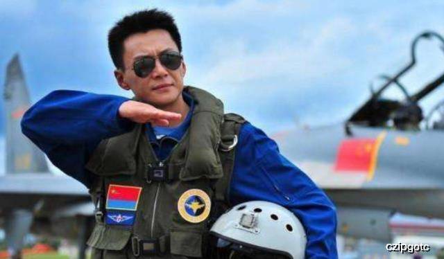 空一兵武伯生，一位英勇无畏的空军战士与SEO领域的探索者，空军战士武伯生与SEO领域的探索之旅