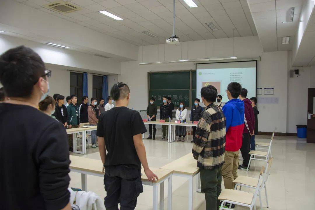 机保资王与料团王正，探寻今日中国材料领域的两大巨头，机保资王与料团王正，中国材料领域的两大巨头探究