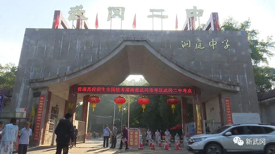 探索武肖周大击新二线之美，一个全新的视角，武肖周大击新二线之美，全新视角探索城市魅力