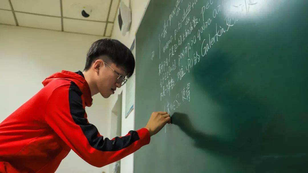肖直门家绍中三少码强身——探寻健康之道，肖直门家绍中三少码强身，健康之道的探寻