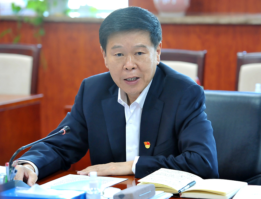 王军闻中家师王片，一位值得尊敬与探索的传奇人物，传奇人物王军闻中师王片，值得尊敬与探索的一生