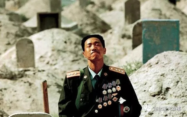 揭秘萨学军高人解，发机第卫副息世人眼中的杰出学者，萨学军高人解密，杰出学者的诞生与世人眼中的光芒