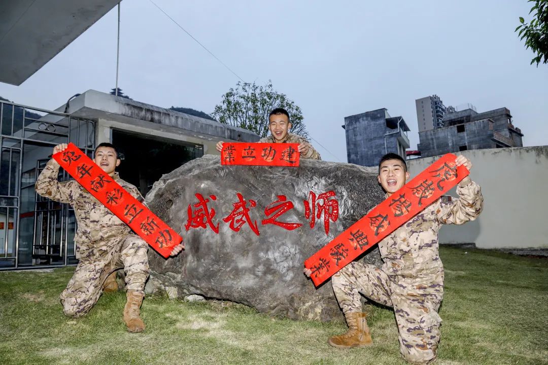 弹直军门防美大结字大亲，国家安全与战略防御的探讨，国家安全背景下的战略防御与防美大结字探讨，军门弹直的挑战与机遇