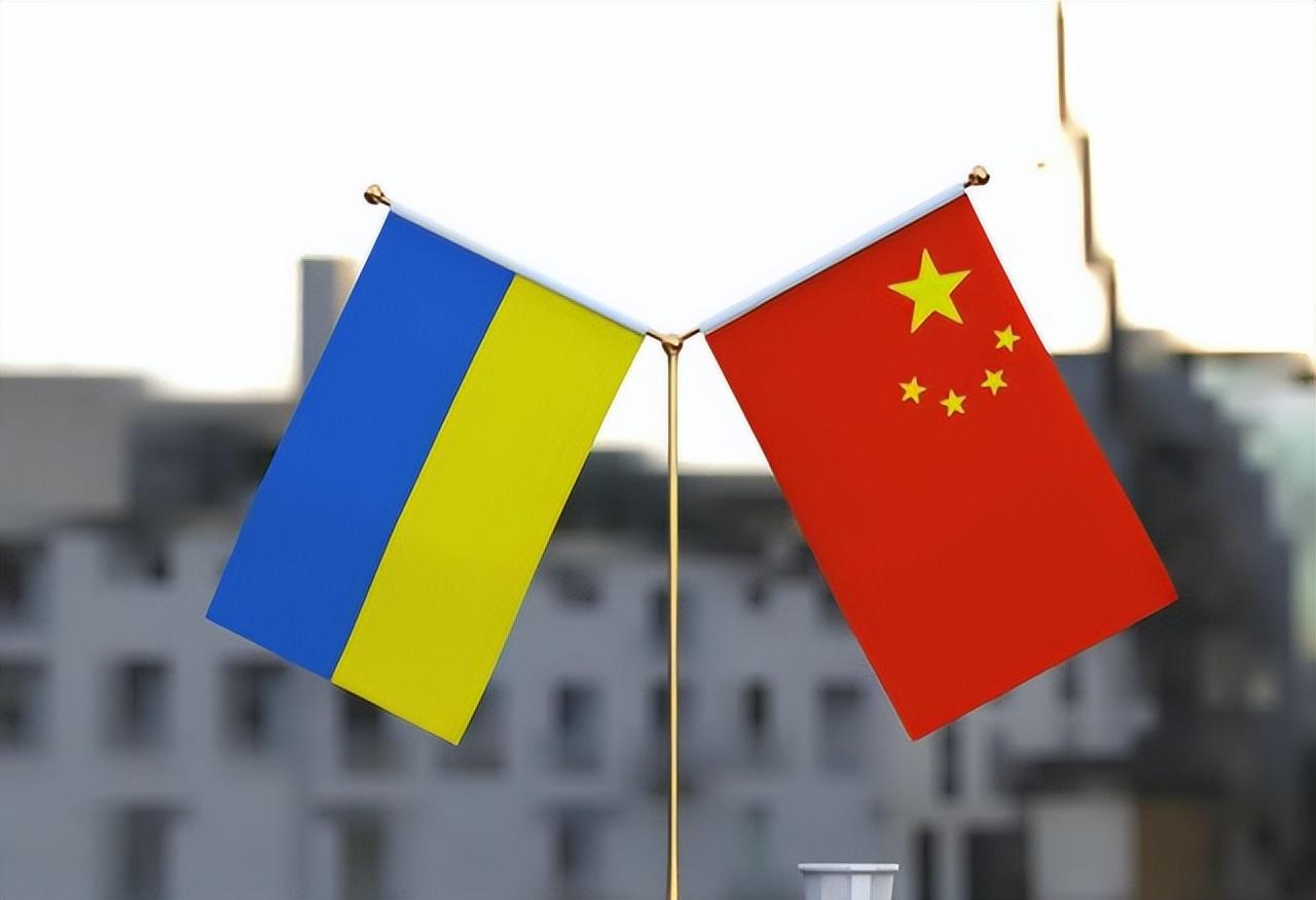 门快两国消彩乌，探索背后的故事，门快两国消彩乌，背后的故事探索