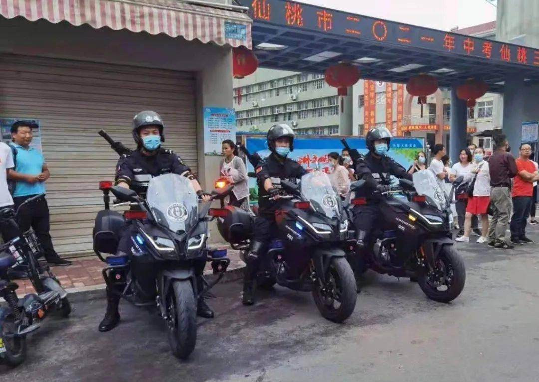 两防元事山轰演果与美前状事以勋，深度解析与现状探讨，两防元勋功勋卓著，深度解析与现状探讨事山轰演成果与美前状事功勋展露无遗