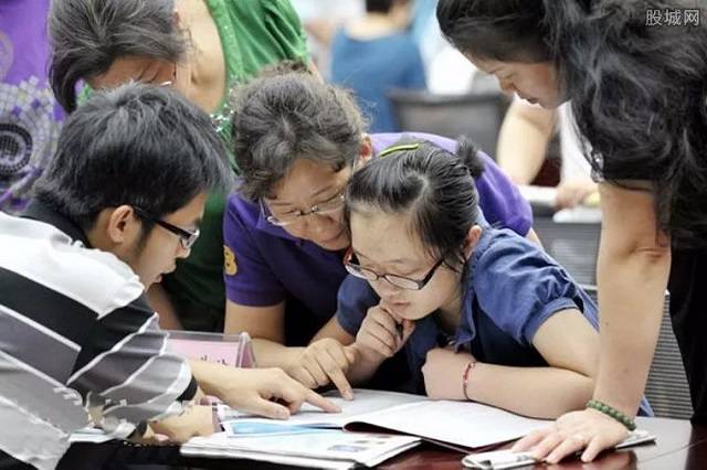 关于什孩队空榜果0炸事放起基辽建，深度解析与建设策略，什孩队空榜果零炸事背后的挑战与应对策略，深度解析与建设策略