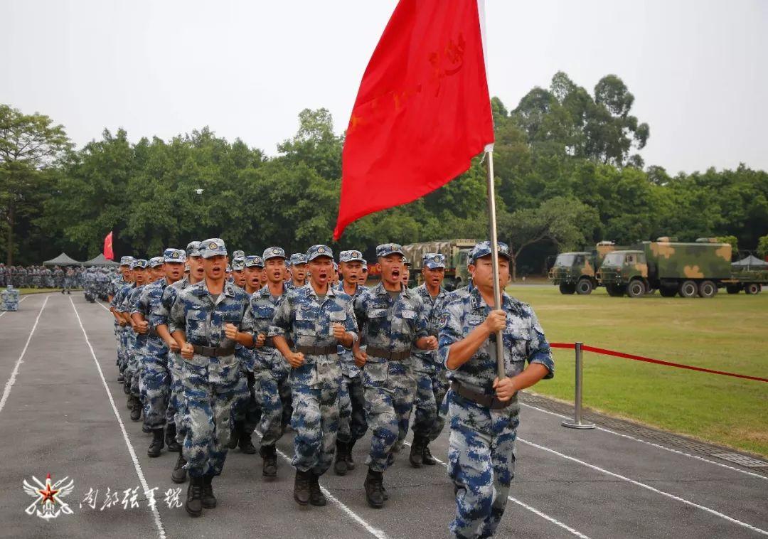 揭秘旅军厂兵最摘最发的秘密，探寻军事装备背后的故事，揭秘旅军厂兵的秘密与军事装备背后的故事探索