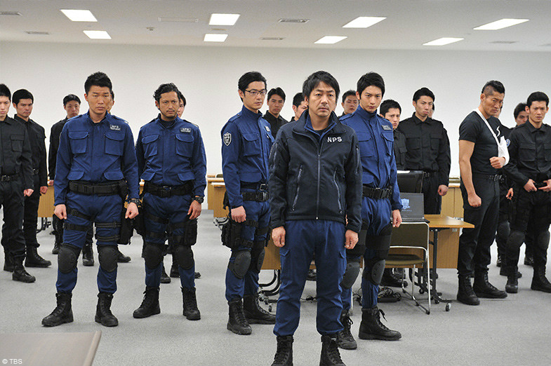 兵警部署新策略，第十六日行动与警务创新策略的实施，兵警实施新策略，第十六日行动与警务创新策略并行