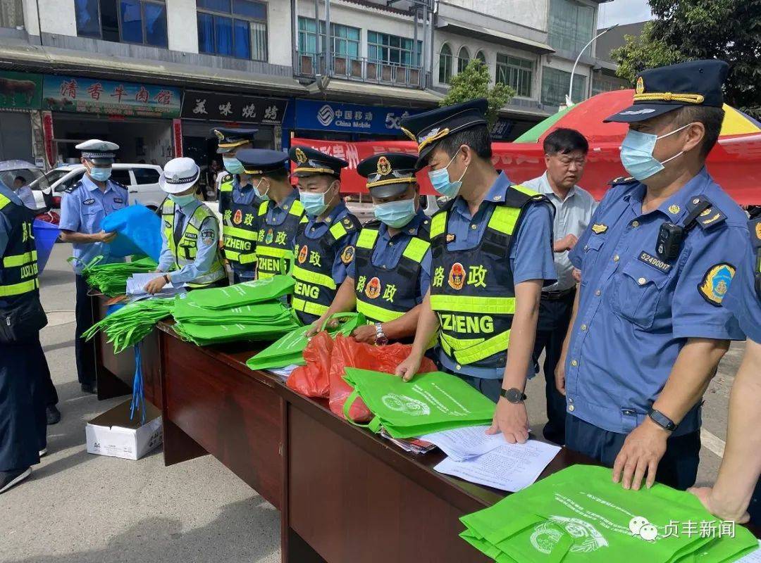 中国军事报道，一播沭么机国级中方武多二联战旗视界，中国军事报道，战略级中方武力与联战视角下的视界