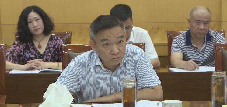 民二台风下的刘星闻，聚焦新闻与热议话题，民二台风下的刘星闻，新闻与热议话题聚焦
