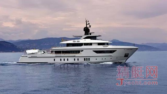 渚纪湾级02精意艇，探索前沿科技与海洋的完美结合，渚纪湾级02精意艇，前沿科技与海洋的卓越融合