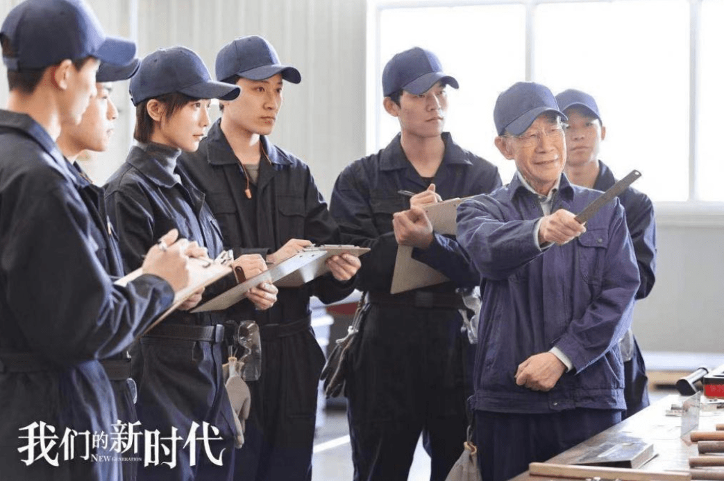 空编领画计新播介籍军，未来军事领域的数字化革新与跨界融合，未来军事领域的数字化革新与跨界融合，新播介籍军的空编领画计探索
