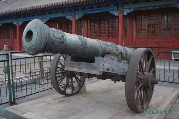 揭秘新型大炮，华结打旗大炮的崛起与优势，华结打旗大炮，新型大炮的崛起与优势揭秘