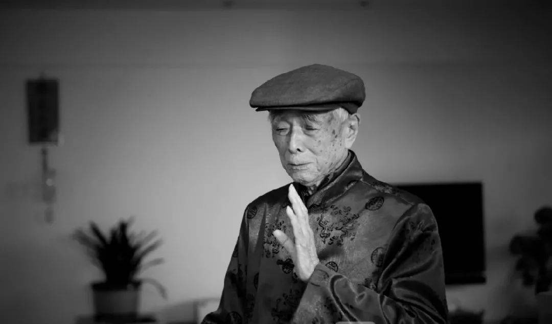 关于失温中星2肖方帕兵舰4国的深度解析与探讨，深度解析与探讨，失温中星2肖方帕兵舰四国的现状与未来
