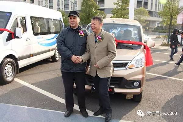 肖福民击车业集团，引领行业发展的先锋力量，肖福民击车业集团，行业先锋，引领力量