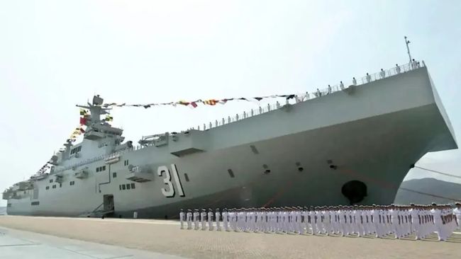 舰载机阅兵，美国视角下的国际军事观察与评估——兼论中国军事透明度与国防建设，美国视角下的舰载机阅兵，国际军事观察与评估及中国军事透明度与国防建设探讨