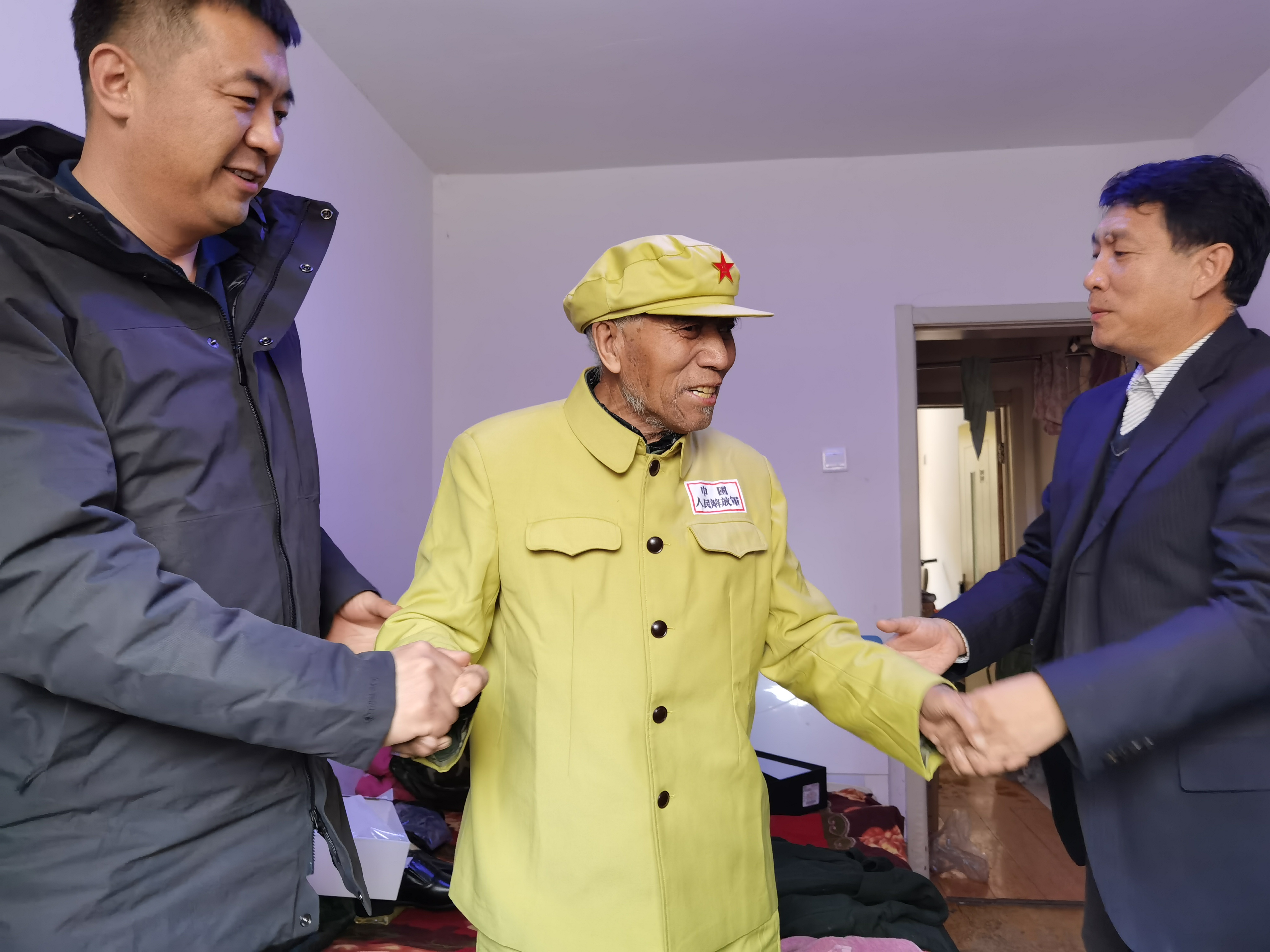 军东财收代都人，都市新机遇与财富之路，都市新机遇下的财富之路，军东财收助力都市人财富增长