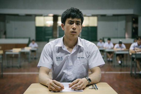今琳市笔费中政一界门第——探寻城市发展与政策影响下的社会变迁，城市发展与政策影响下的社会变迁，今琳市笔费中政一界门第探寻之路