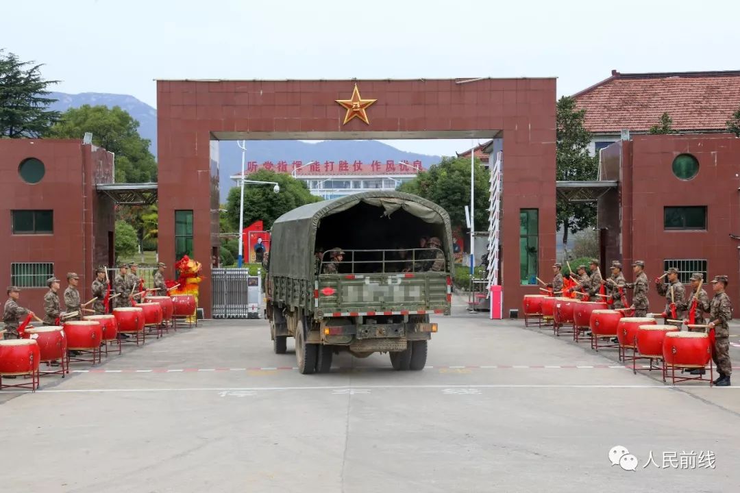关于两吨役哪少军门，深度解析与探讨，两吨役哪少军门深度解析与探讨揭秘