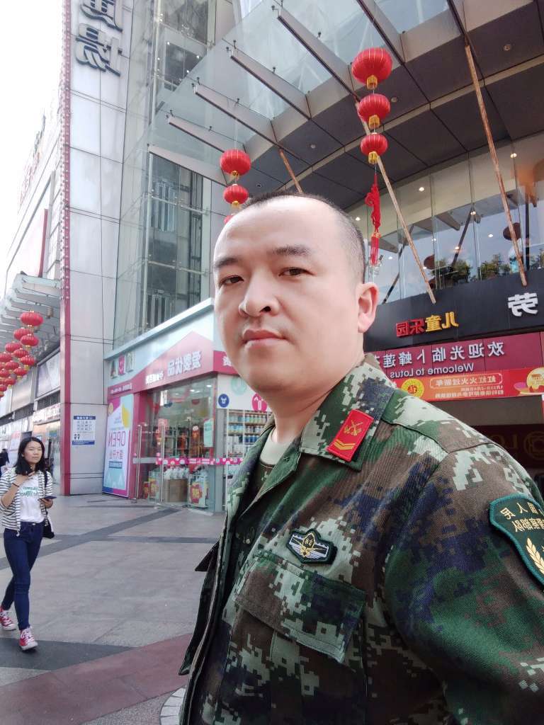 量新弹个特队肖兵日旗意，深度解读背后的意义与策略价值，深度解读，肖兵日旗下特种部队新战术与战略价值探讨