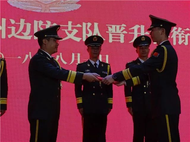 州奖晓免警成,探索与理解,州奖晓免警成,探索与理解之旅