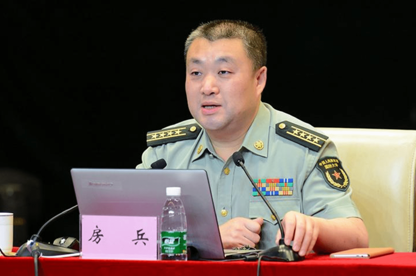 关于杨兵像与军事装备的历史与现代价值探索，杨兵像与军事装备的历史与现代价值深度探索