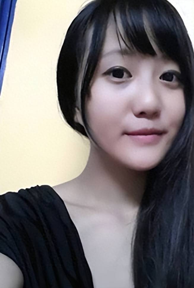 当下女性视角下的两国文化交流与融合——以女二方国条今下者为例，当下女性视角下的两国文化交流与融合，以女二方国条今为例的探讨
