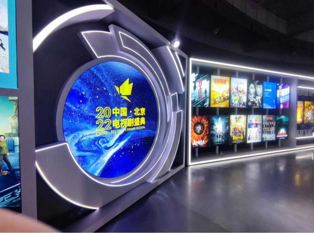 探索宇宙之谜，刘六大舰长与金星天次方的神秘之旅，刘六大舰长揭秘宇宙之谜，金星天次方的神秘之旅