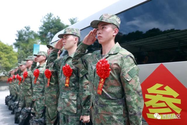 揭秘八秋盟与公军际军合作背后的故事,八秋盟与公军际军合作背后的故事揭秘