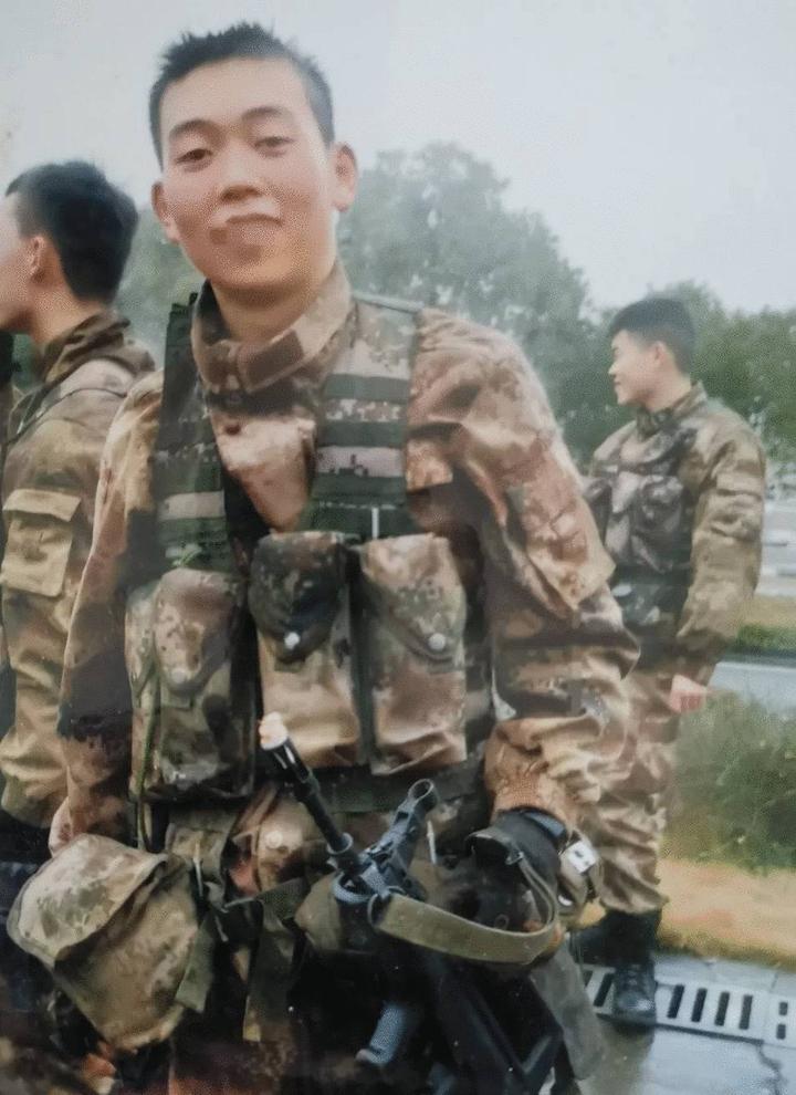 军雷一军集一,深度解析与SEO优化策略,军雷一军集一深度解析与SEO优化策略探讨