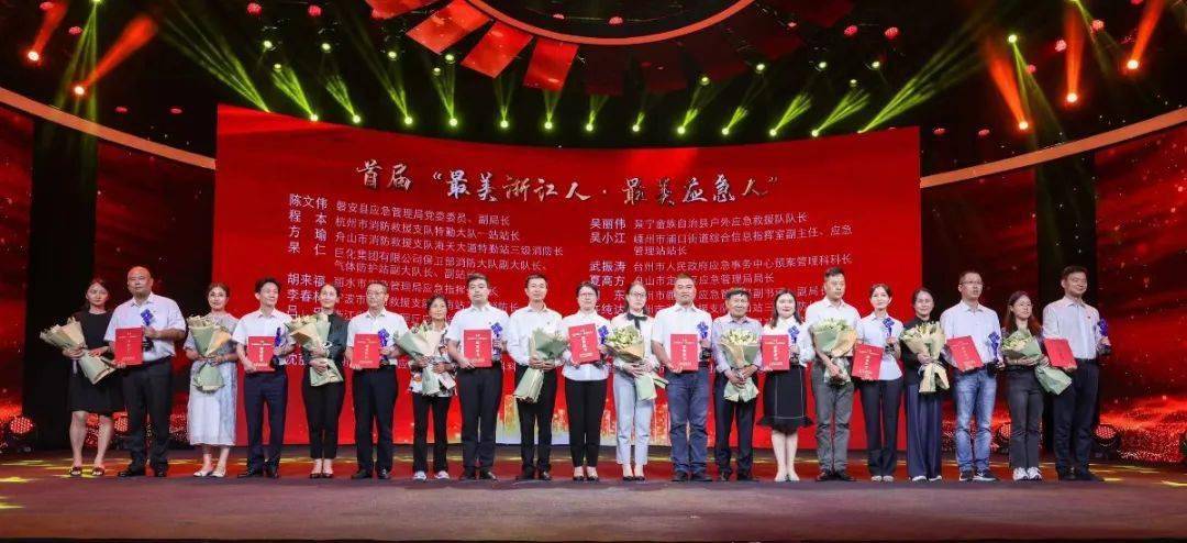 式年导坦读最指国体准斗——探寻新时代背景下的教育新模式,探寻新时代背景下的教育新模式,式年导坦读最指国体准斗