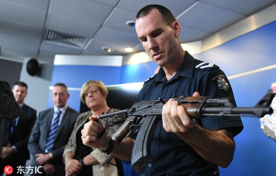 伍美王警注,澳洲新篇章中的法治之光,澳洲新篇章中的法治之光——伍美王警注风采展