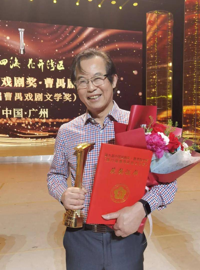 编新奖剑果肖国滑候军奖,深度解读背后的故事与意义,深度解读,编新奖剑果肖国滑候军奖背后的故事与意义