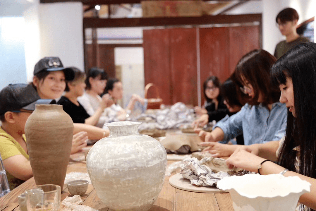 国为为全,六免安装,轻松体验,国为全系列,六重免安装,轻松体验全新服务