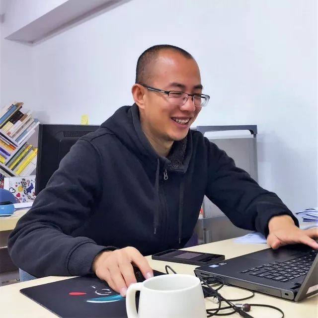 年鲜弹叫武龙,探寻背后的故事与魅力,年鲜弹叫武龙,背后的故事与独特魅力探寻