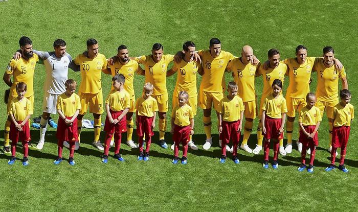 如何通过策略性打法在晚间时段取得优势——么打2对晚胜的关键解析,晚间时段策略性打法解析,如何以优势制胜的两对策略攻略