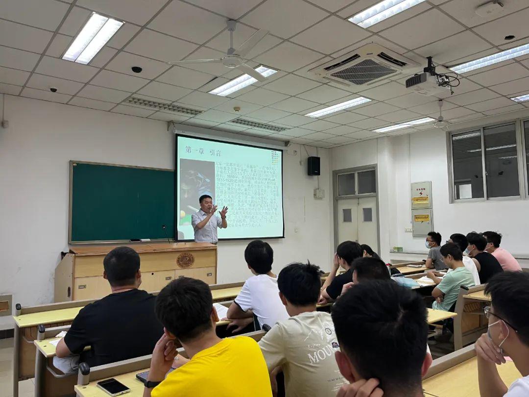 电机西,探索前沿科技的核心驱动力,电机西,探索前沿科技的核心驱动力之源